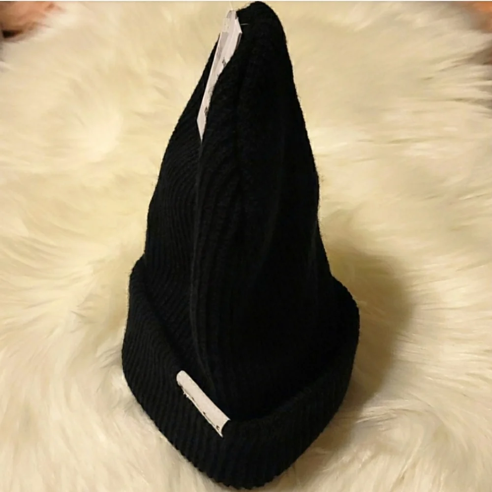 NEFF Disney Minnie Mouse Black Beanie